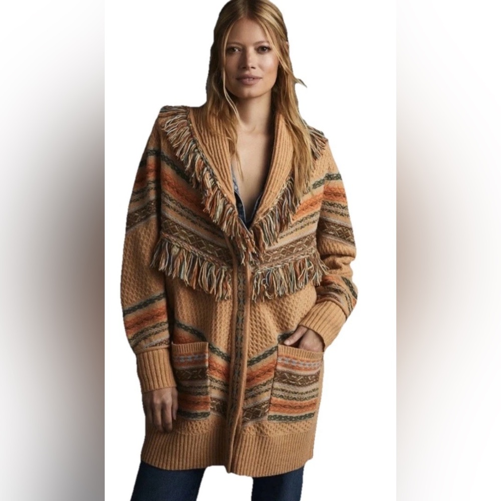 Anthropologie Cardigan
Sweater Fringe Aztec
Southwestern Boho